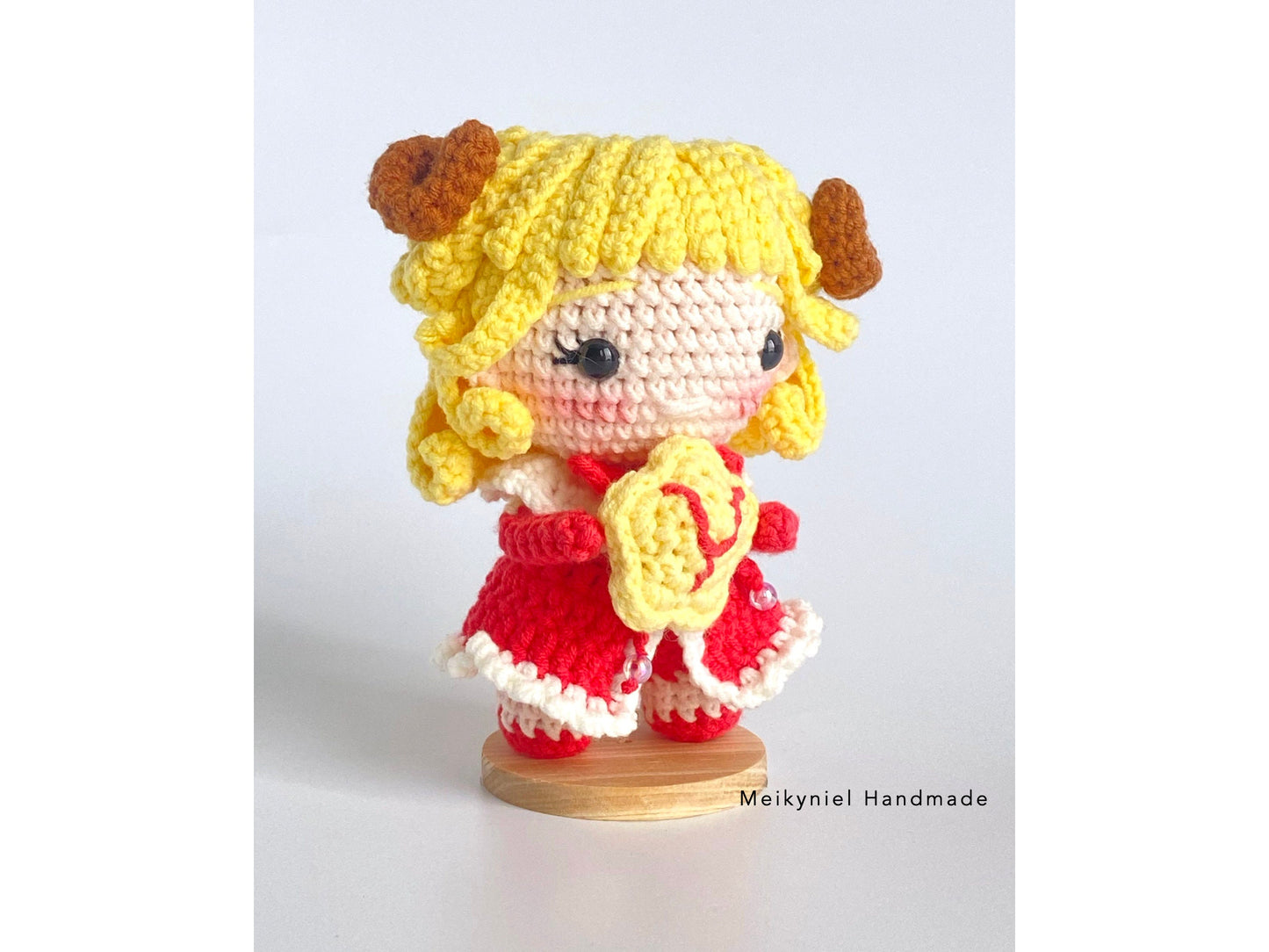 Crochet Doll Pattern : Chibi Star Sign "Aries" Amigurumi Crochet Doll