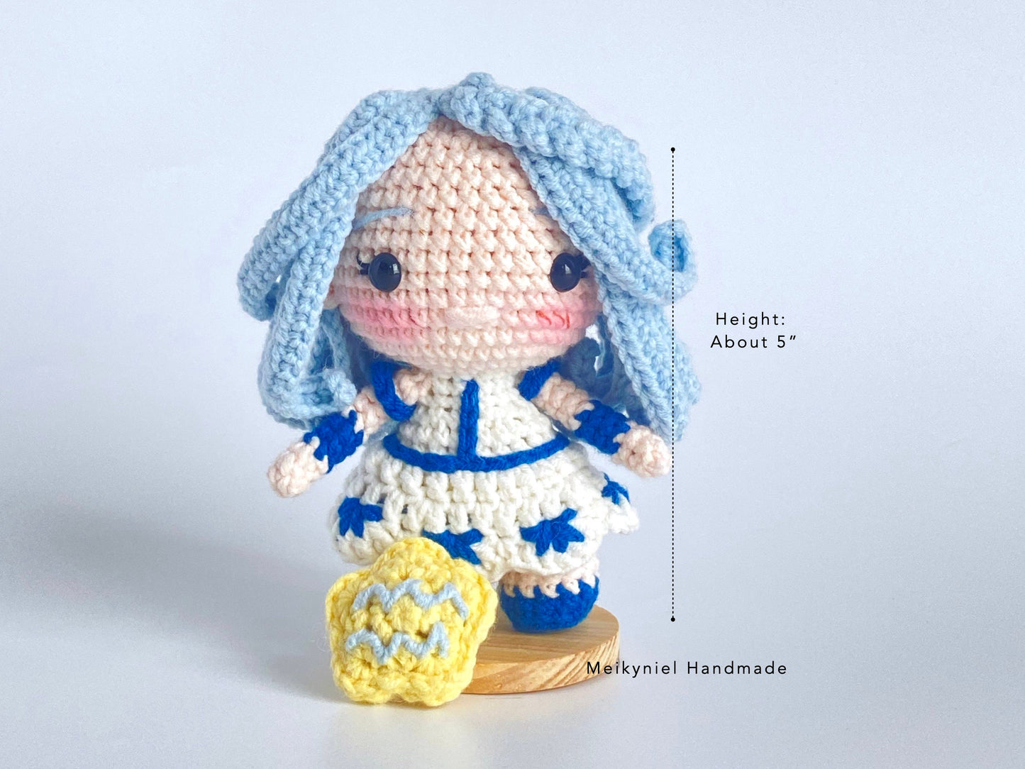 Crochet Doll Pattern : Chibi Star Sign "Aquarius" Amigurumi Crochet Doll