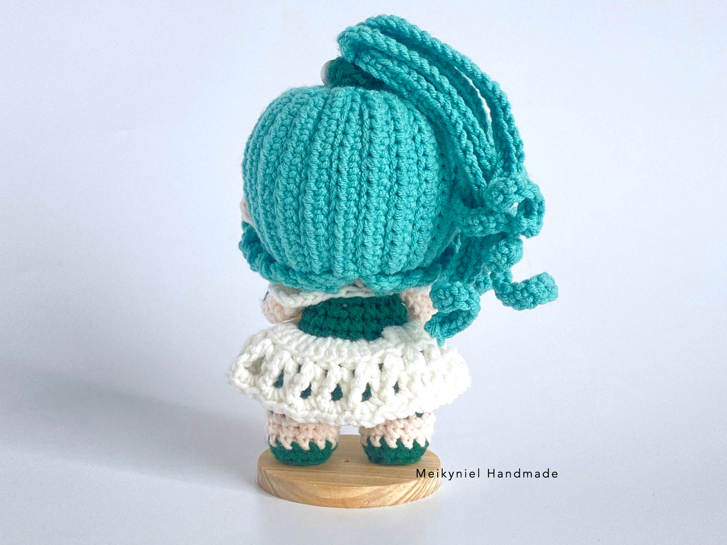 Crochet Doll Pattern : Chibi Star Sign "Pisces” Amigurumi Crochet Doll