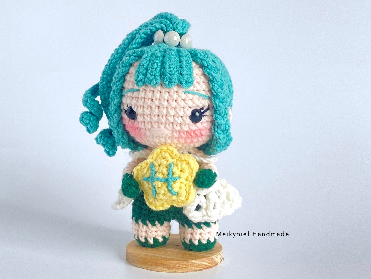 Crochet Doll Pattern : Chibi Star Sign "Pisces” Amigurumi Crochet Doll