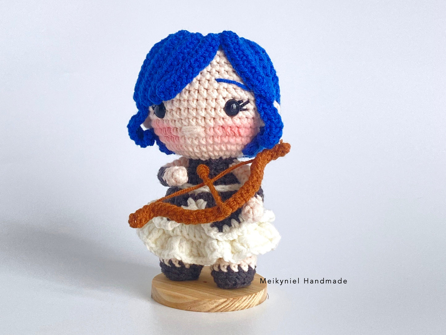 Crochet Doll Pattern : Chibi Star Sign "Sagittarius" Amigurumi Crochet Doll