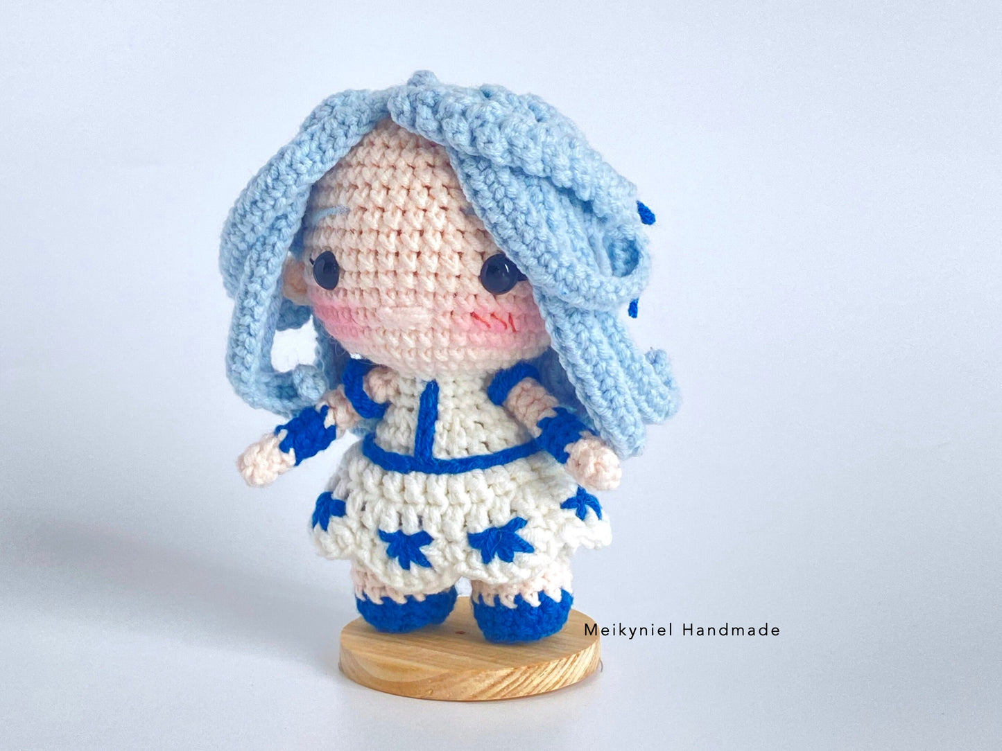 Crochet Doll Pattern : Chibi Star Sign "Aquarius" Amigurumi Crochet Doll