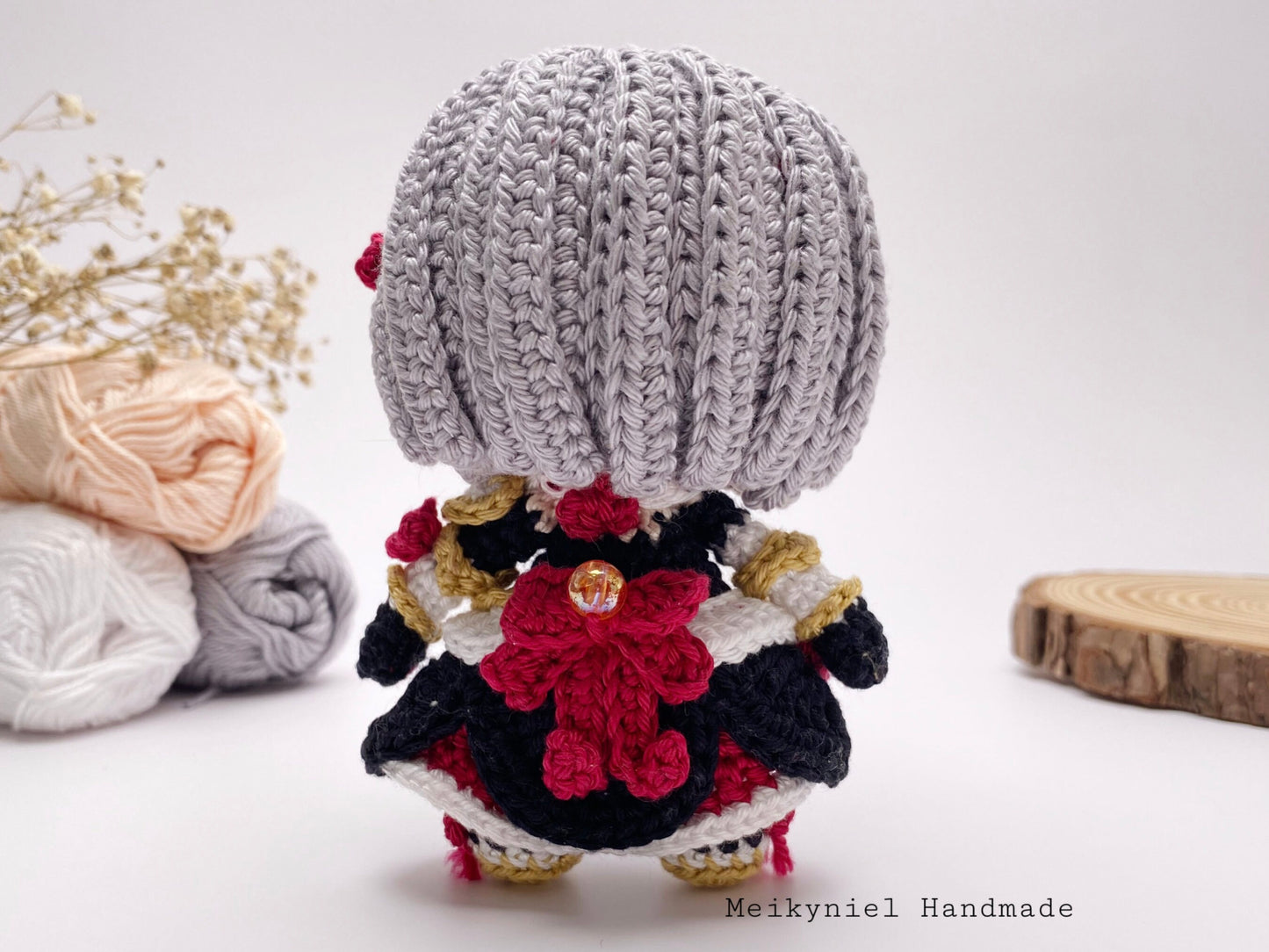 Crochet PDF Pattern : Chibi Amigurumi "Noelle"